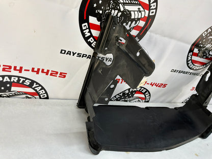 2017 Chevy SS Sedan Lower Radiator Air Baffle Inlet Duct OEM
