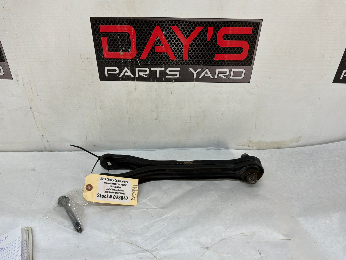 2013 Chevy Caprice PPV LH Driver Rear Suspension Trailing Control Arm Link OEM - Day's Parts Yard