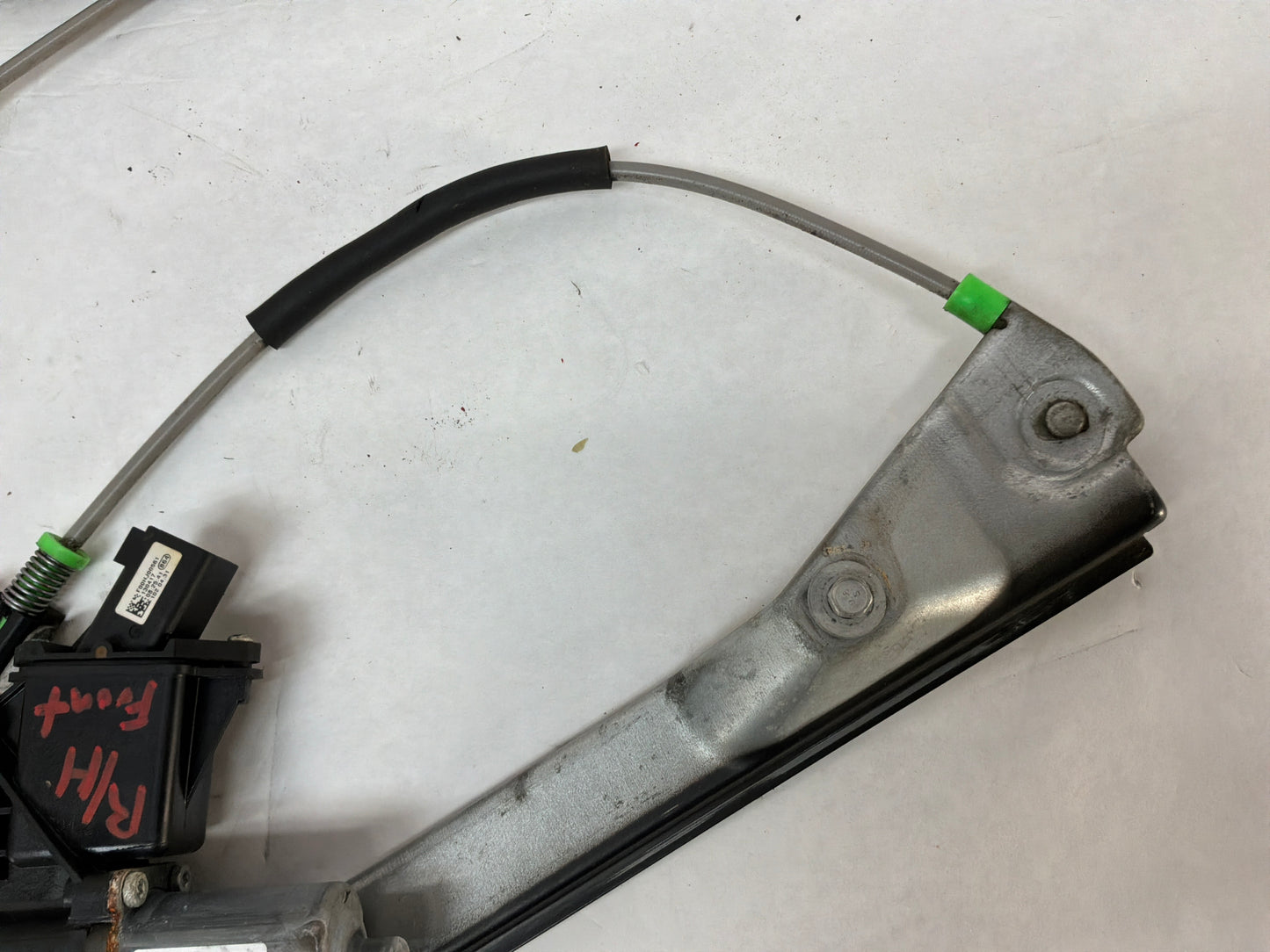 2014 Chevy SS Sedan RH Passenger Front Window Regulator Motor OEM