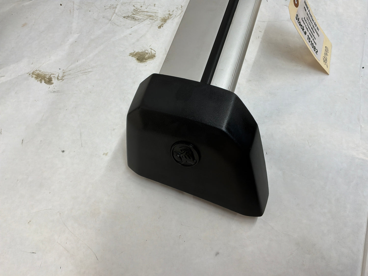 2008-09 Pontiac G8 GT 2014-17 Chevy SS Sedan Holden Roof Cross Rail Rack OEM