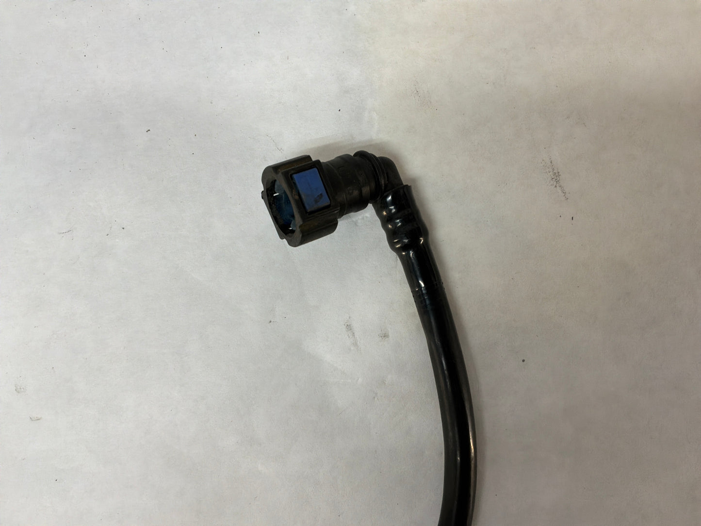 2011 Cadillac CTS-V Coupe Fuel Gas Feed Line Hose Tube Pipe OEM