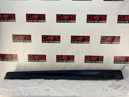 Rh rocker panel - Day's Parts Yard