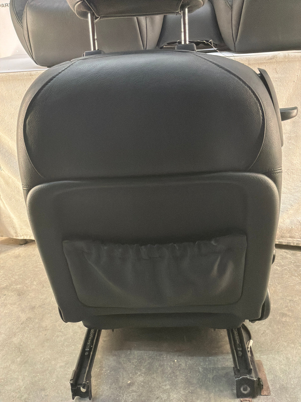2006 Pontiac GTO Black Leather Front and Rear Seats Set OEM