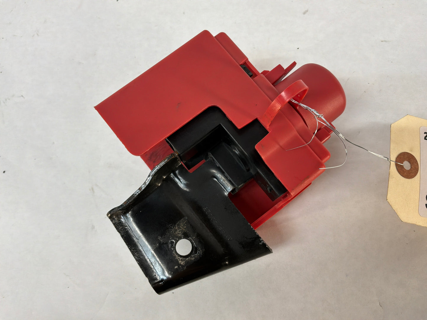 2016 Chevy Caprice PPV Positive Battery Jump Start Positive Post Terminal Fuse Cover OEM