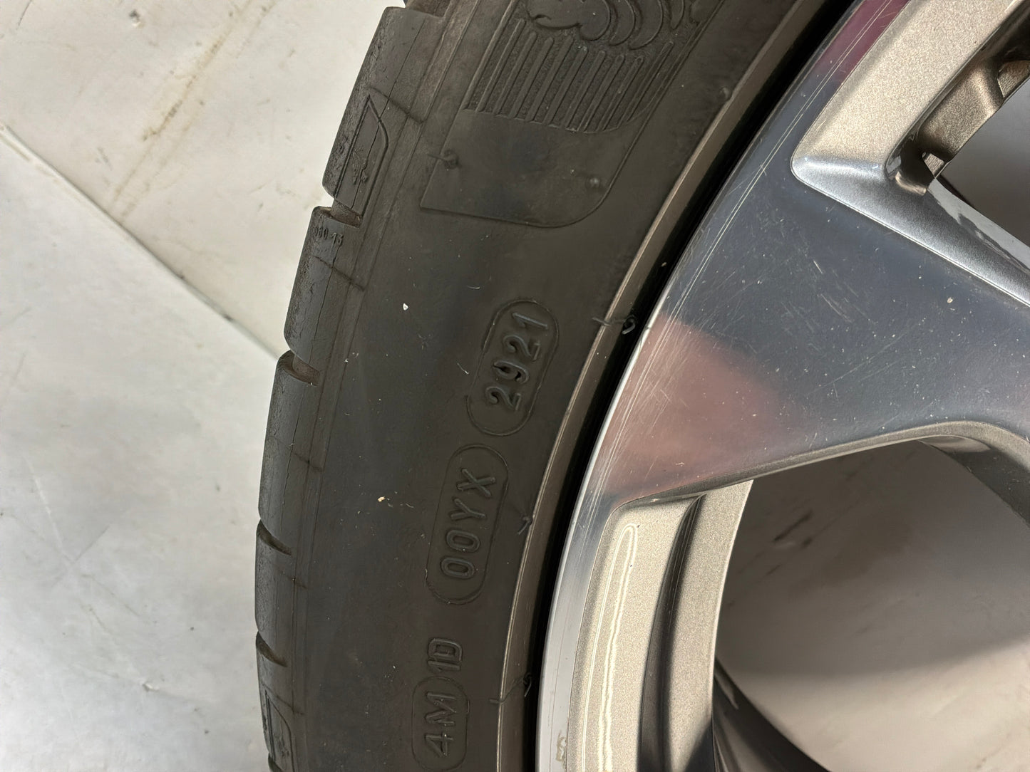 2017 Chevrolet SS Sedan Wheels and Tires OEM