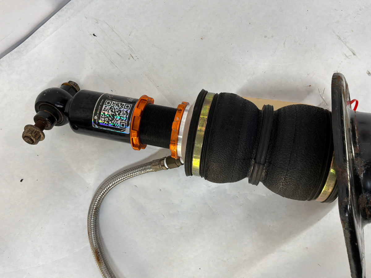 2016 Chevy Caprice PPV RH & LH Rear Airmext Air Suspension Ride Struts Aftermarket