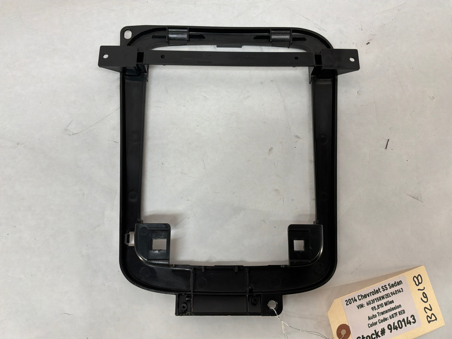 2014 Chevy SS Sedan Over Head Console Dome Light Frame Bracket Bezel OEM