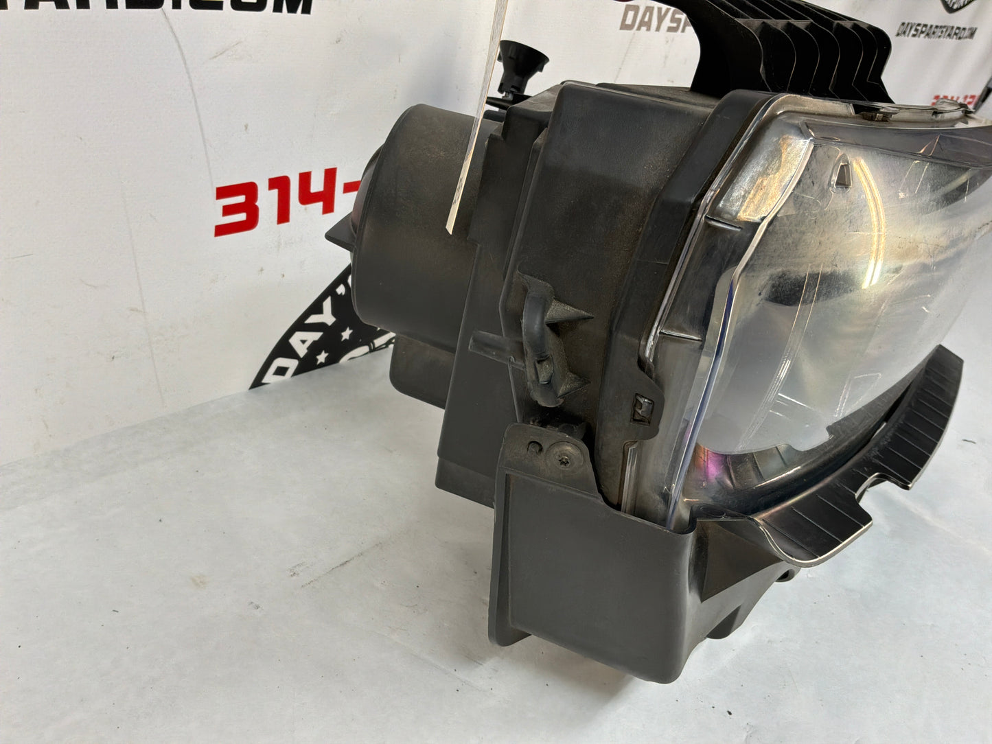 2015 Chevrolet Camaro SS 1LE RH Passenger Head Light Headlight HID OEM