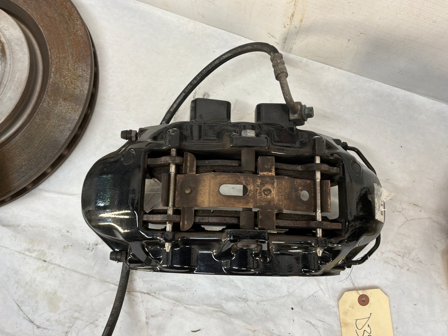 Front and rear calipers - Day's Parts Yard