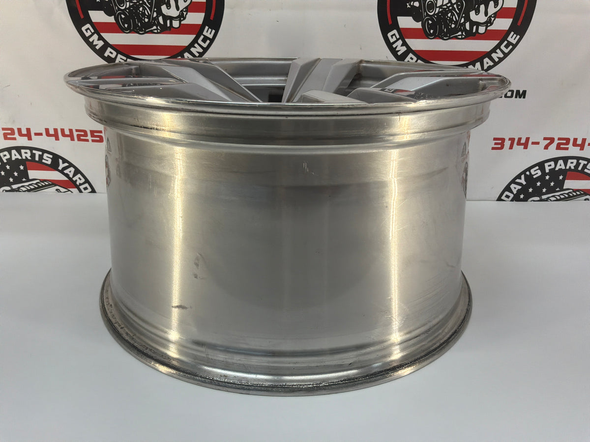 2013 Chevy Camaro ZL1 OEM Rear Wheel 20x11 5 Spoke