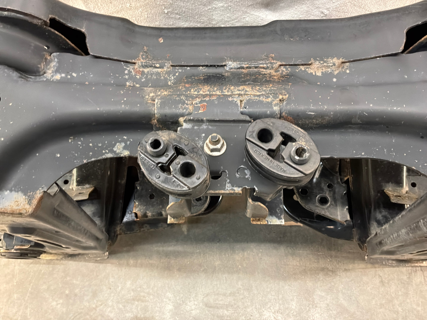 2017 Chevrolet SS Sedan Rear Suspension Differential Cradle Subframe K Member OEM