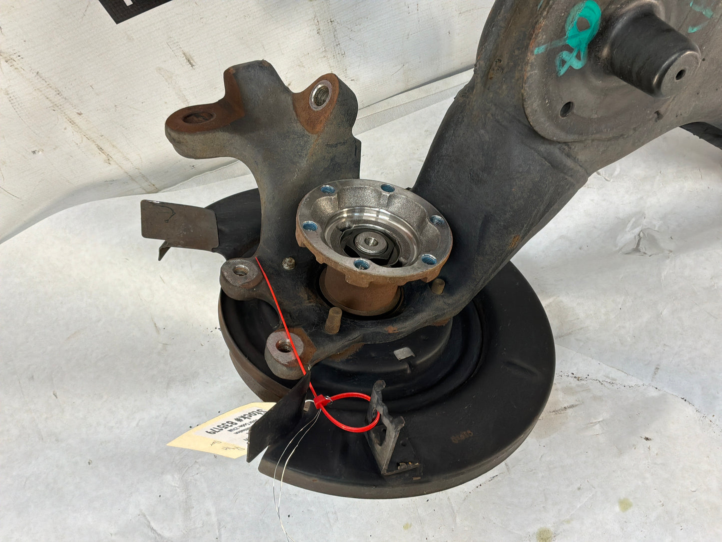 2006 Pontiac GTO RH Passenger Rear Suspension Spindle Hub Knuckle Control Arm OEM