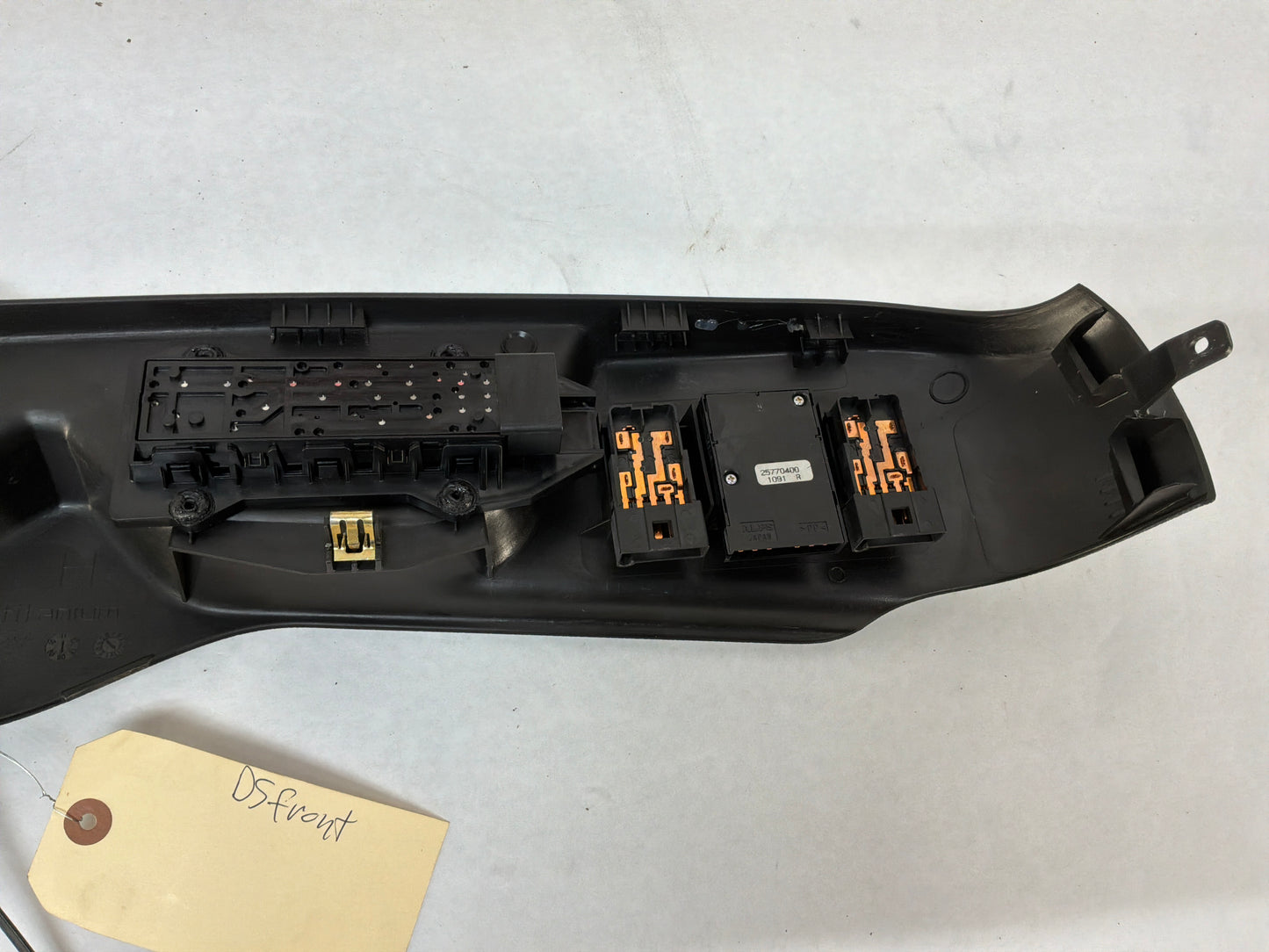 2011 Cadillac CTS-V Coupe LH Driver Recaro Front Seat Controls Buttons Outer Finish Panel OEM