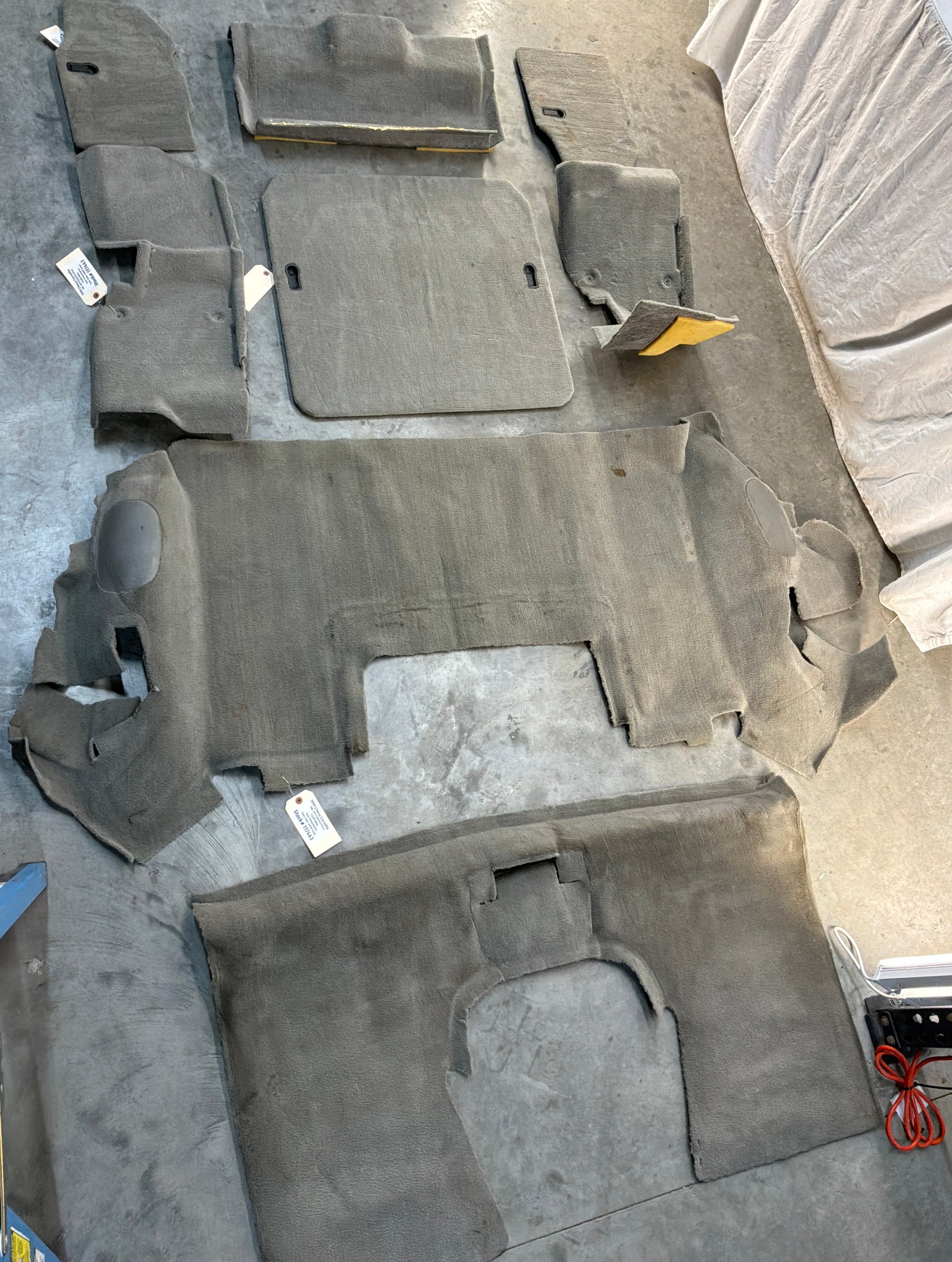 Complete carpet - Day's Parts Yard