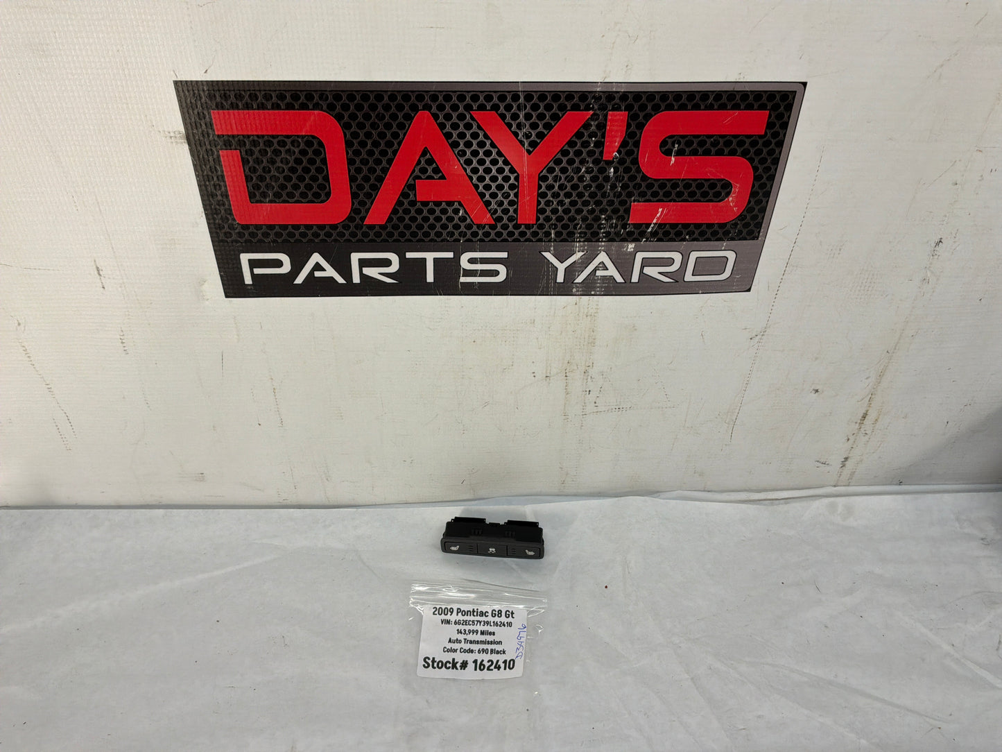 Traction control switch - Day's Parts Yard