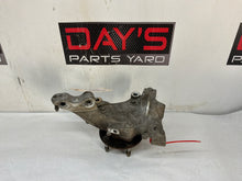 Rh front spindle - Day's Parts Yard