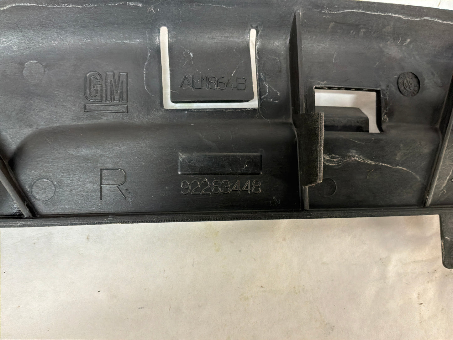 Bumper bracket - Day's Parts Yard
