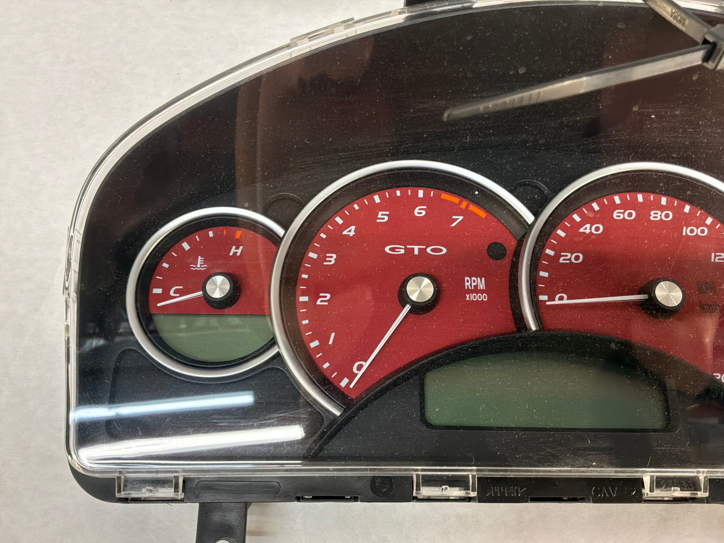 2006 Pontiac GTO Red Instrument Gauge Cluster Speedometer OEM