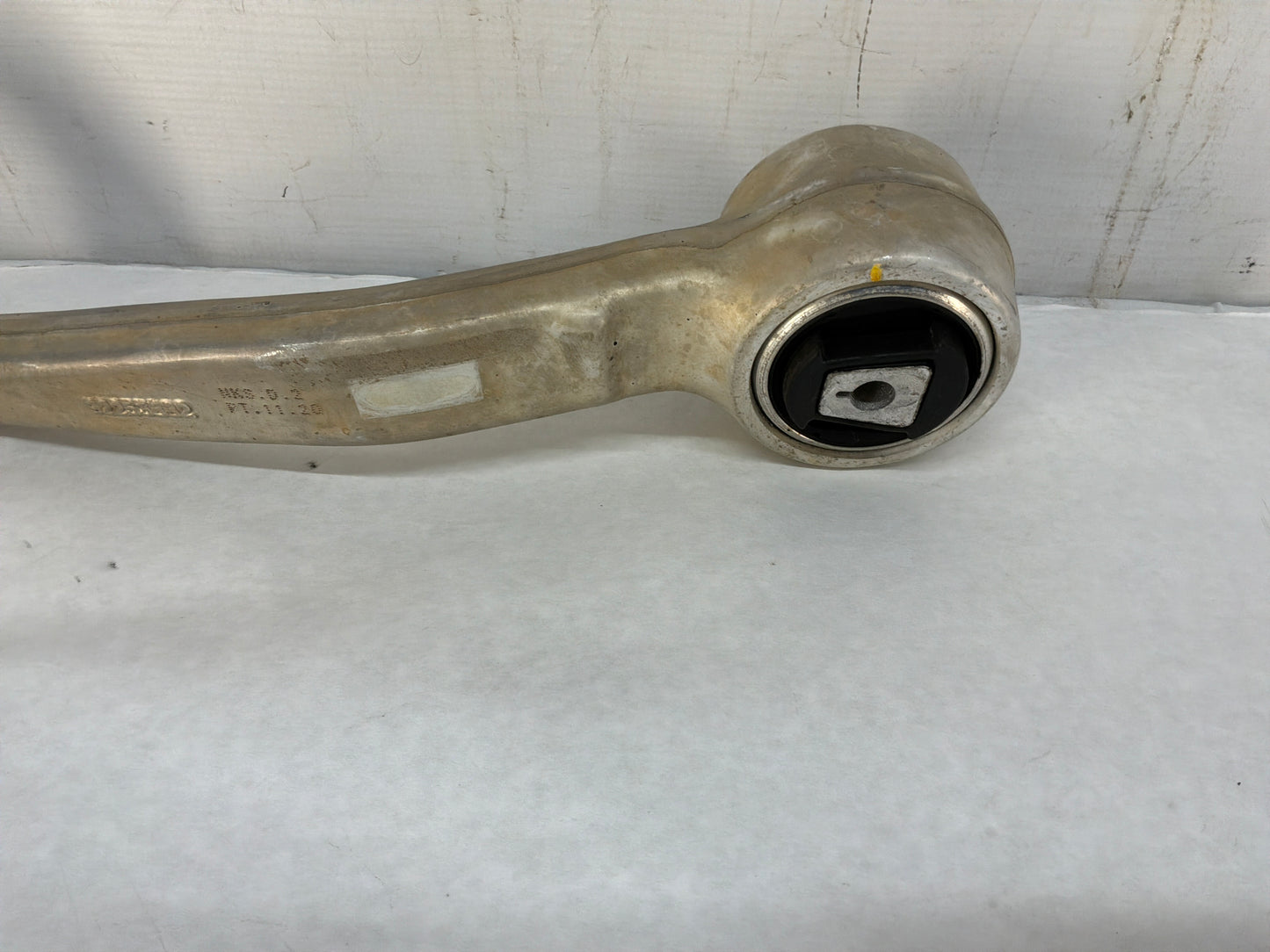 Control arm - Day's Parts Yard