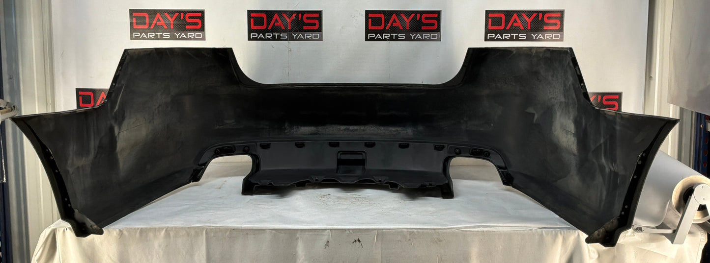 Rear bumper - Day's Parts Yard
