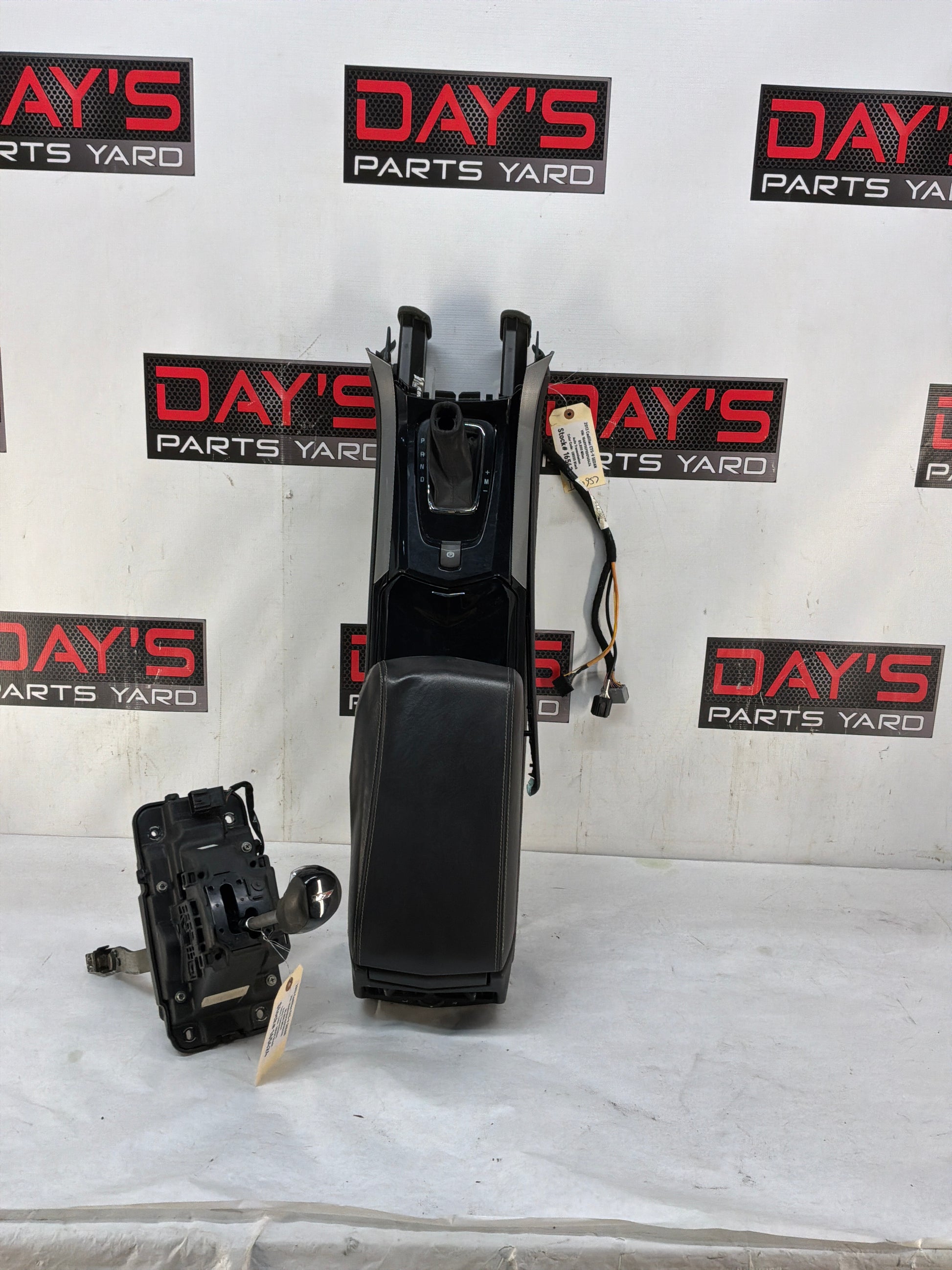 Center console - Day's Parts Yard