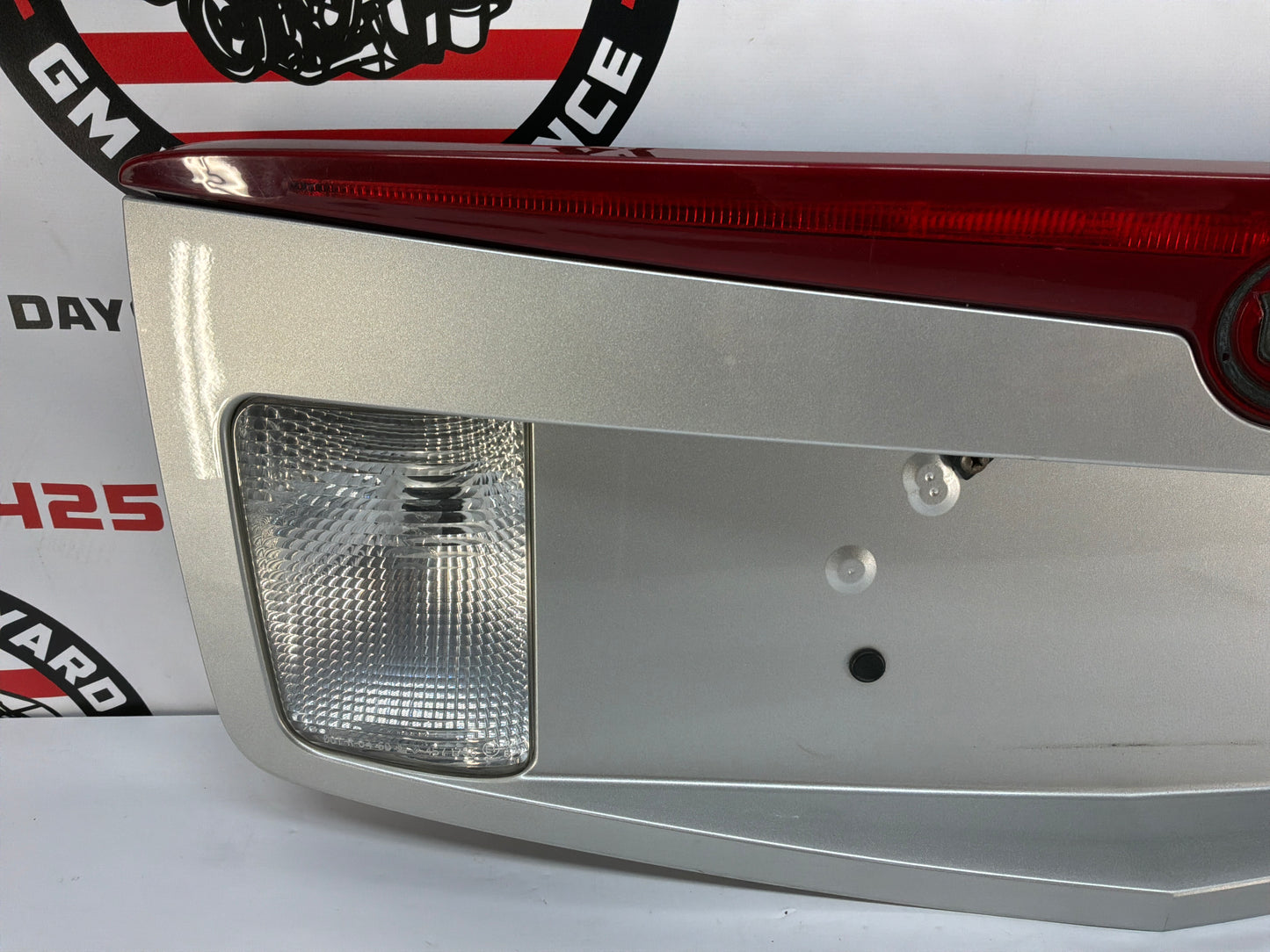 2006 Cadillac CTS-V Trunk Lid Filler Panel OEM Silver