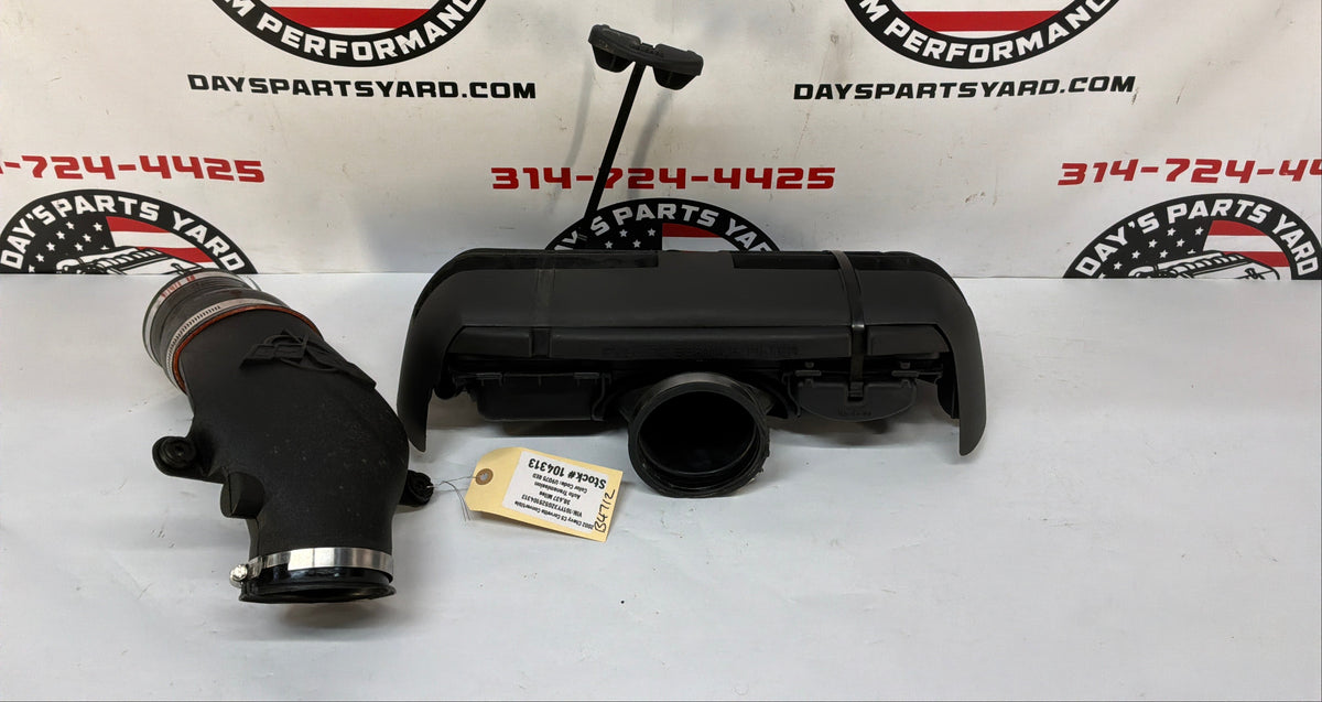 2002 Chevy Corvette Convertible Air Intake Filter Housing Cleaner Assembly OEM