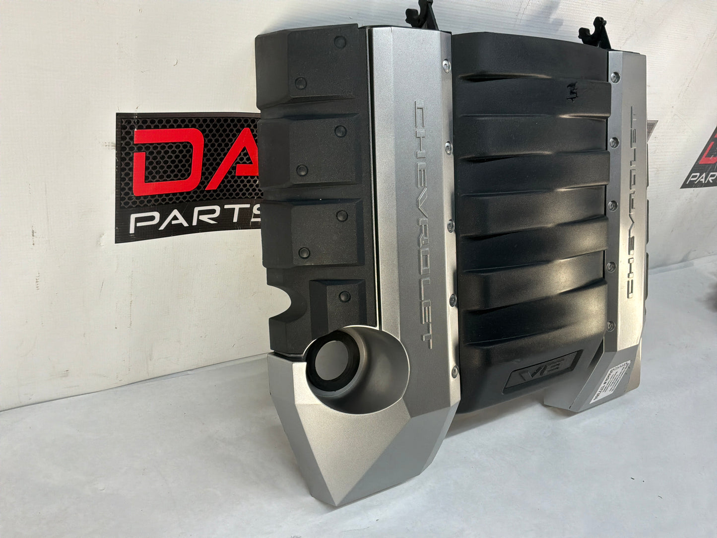 Engine cover - Day's Parts Yard