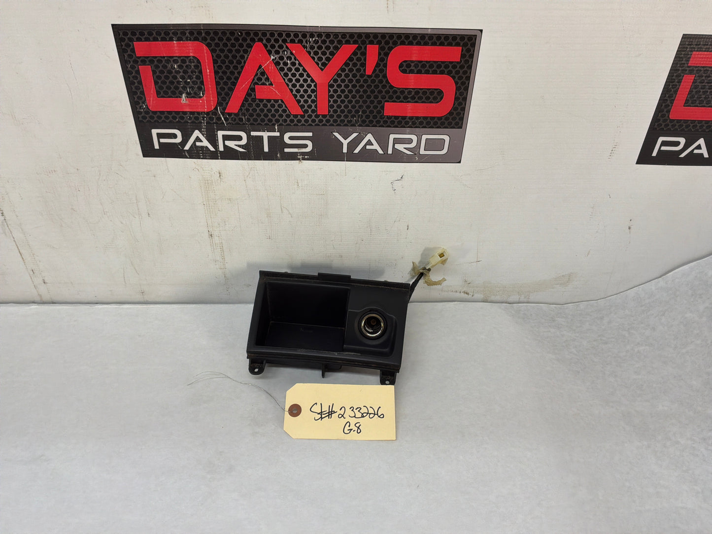 2009 Pontiac G8 Lower Radio Center Console Storage Cubby Compartment Assembly OEM - Day's Parts Yard