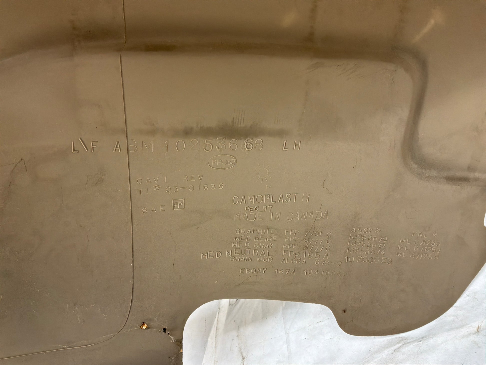 Lh rear door panel - Day's Parts Yard