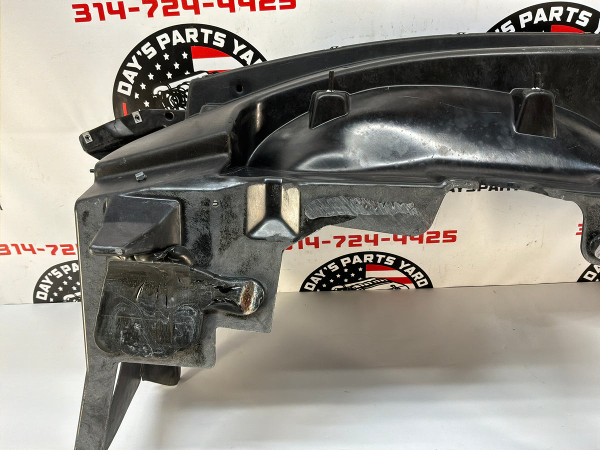 2002 Chevy C5 Corvette RH Passenger Composite Inner Fender Liner Wheel House Well OEM