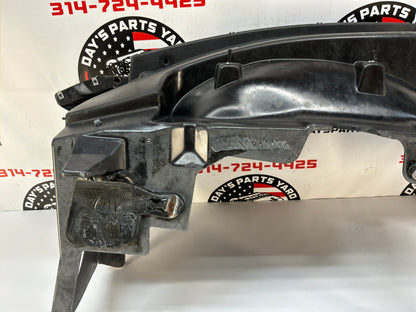 2002 Chevy C5 Corvette RH Passenger Composite Inner Fender Liner Wheel House Well OEM