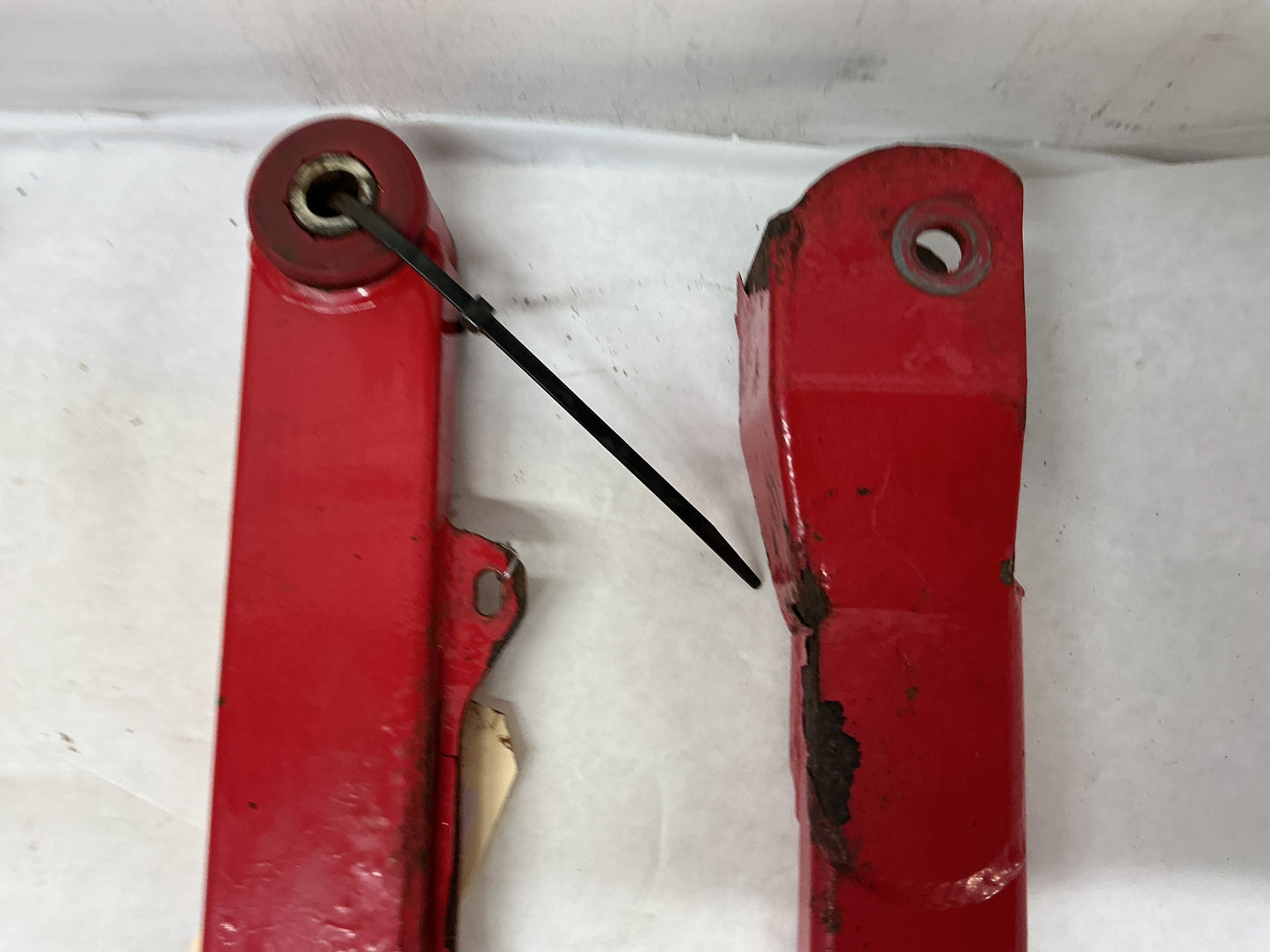 2008-09 Pontiac G8 GT BMR Rear Suspension Lower Control Trailing Arms Set