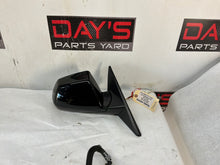 Rh mirror - Day's Parts Yard