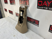 Center console - Day's Parts Yard