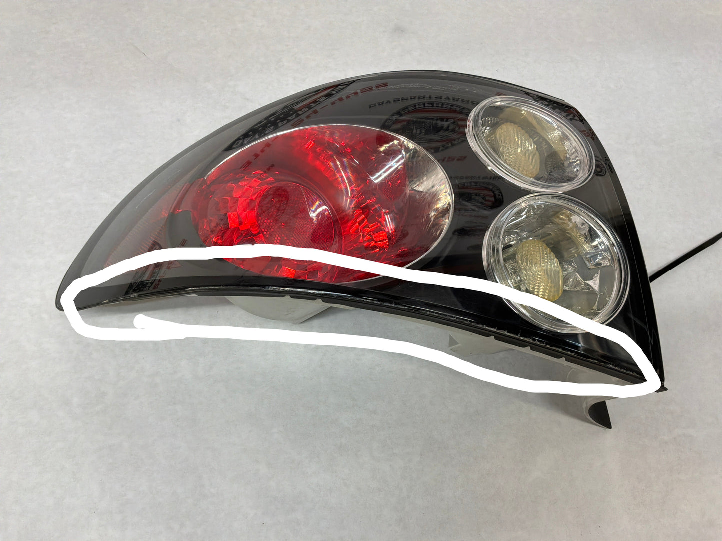 2006 Pontiac GTO LH Driver Tail Light Taillight Lamp OEM