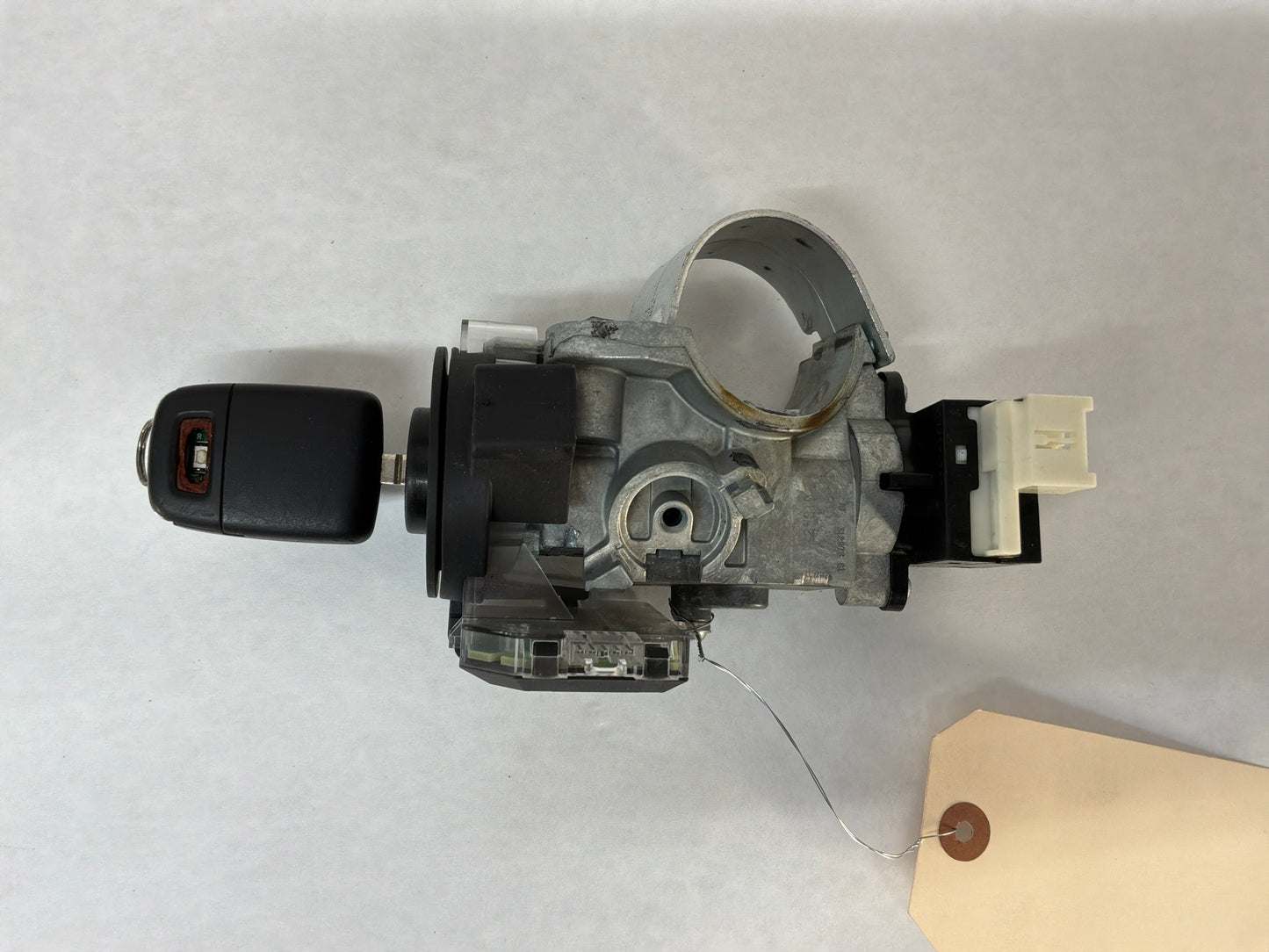 Ignition w key - Day's Parts Yard