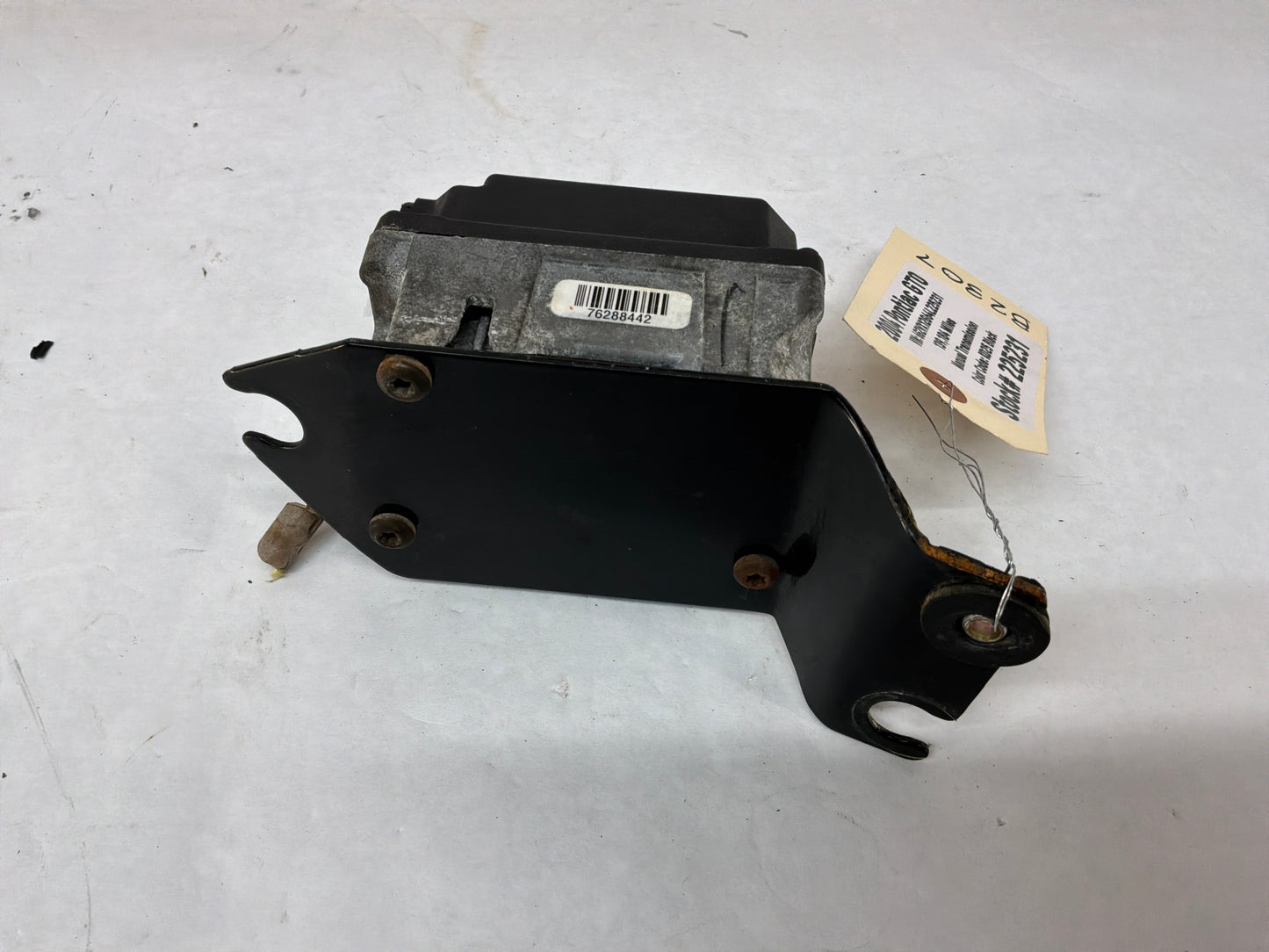2004 Pontiac GTO ABS Anti Lock Brake Control Module Valve OEM