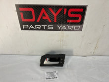 Lh rear door handle - Day's Parts Yard