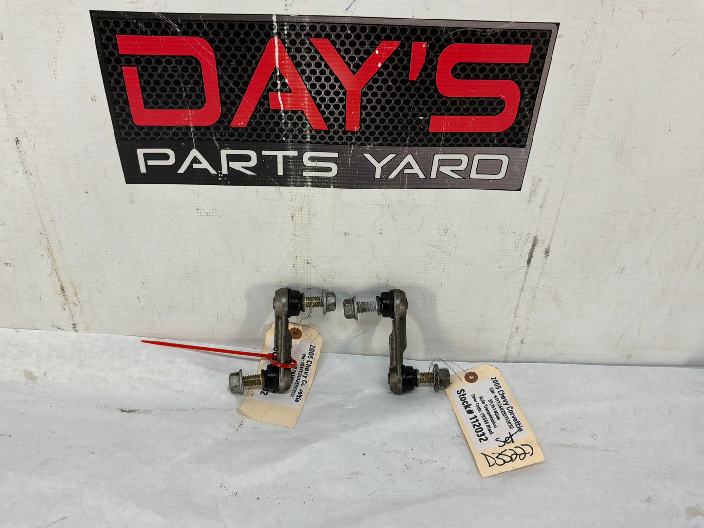 Front sway bar end links - Day's Parts Yard