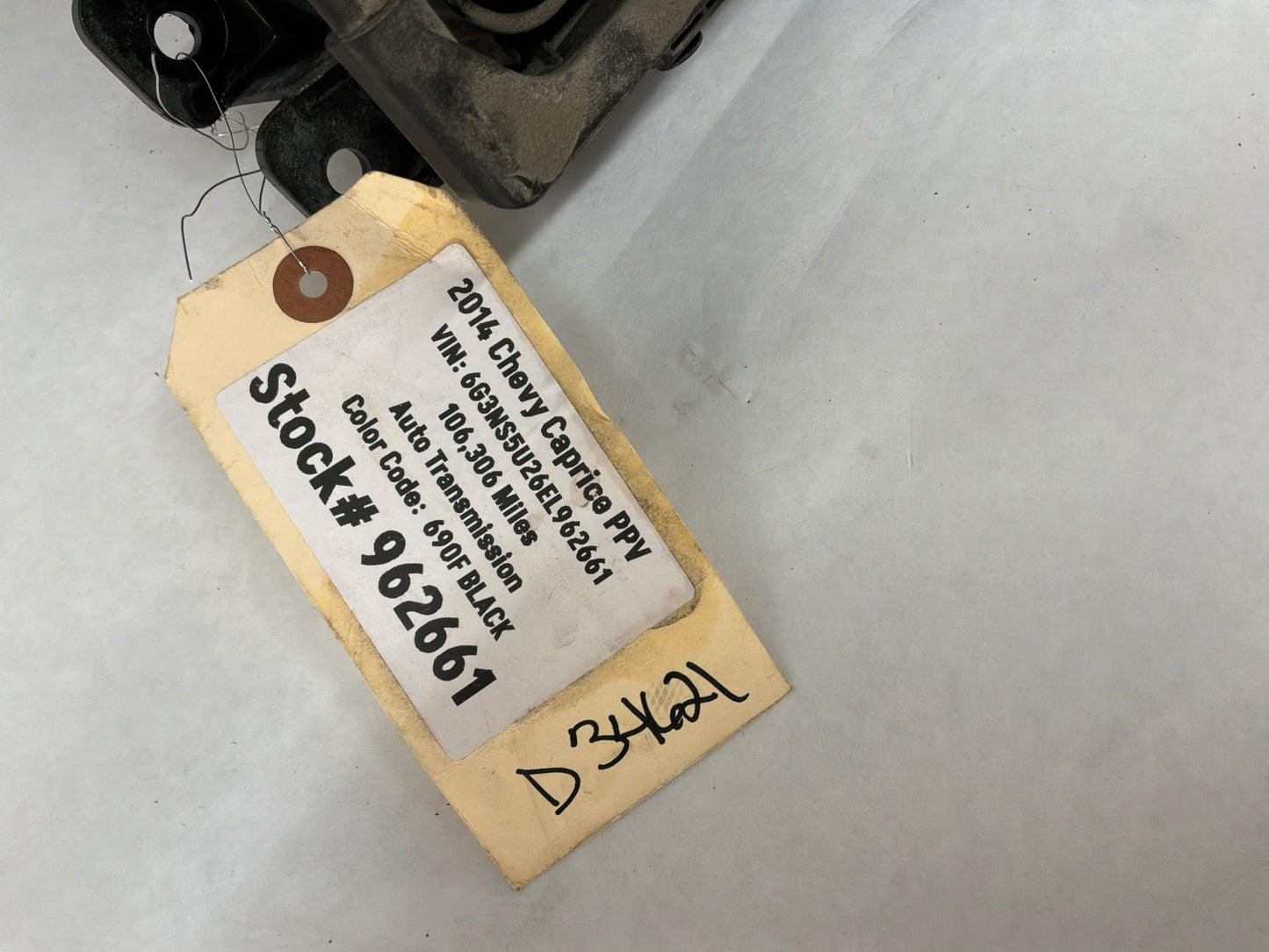 Fuse box - Day's Parts Yard