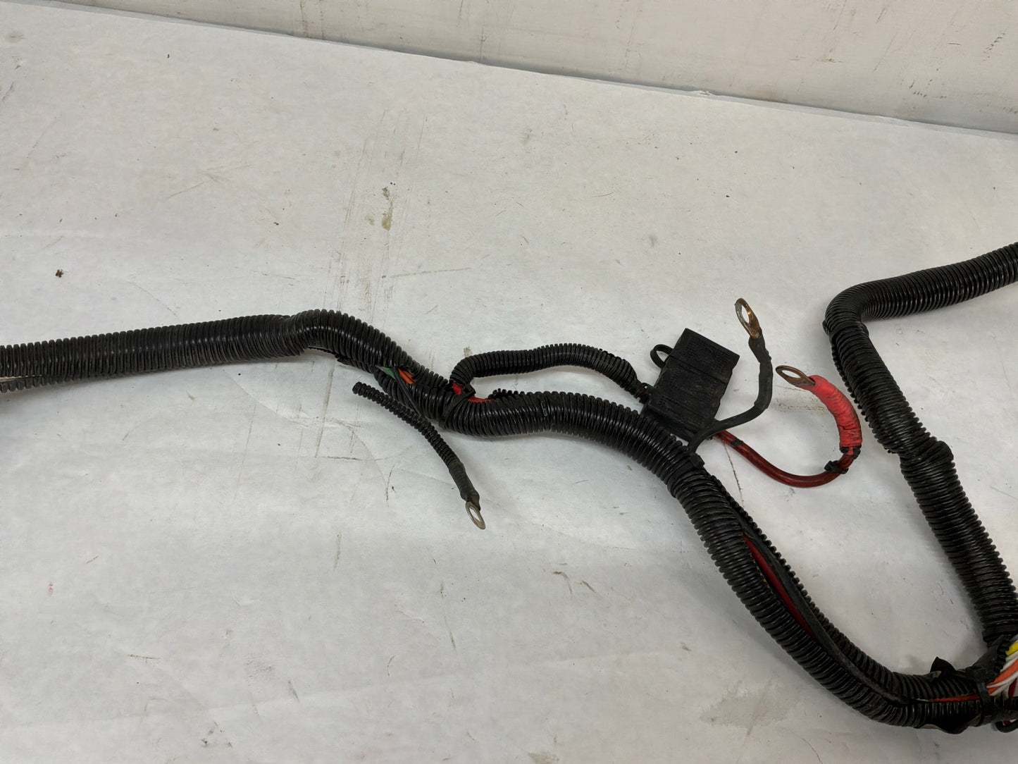 2016 Chevy Caprice PPV Radiator Core Support Headlight Lamp Wiring Wire Harness OEM