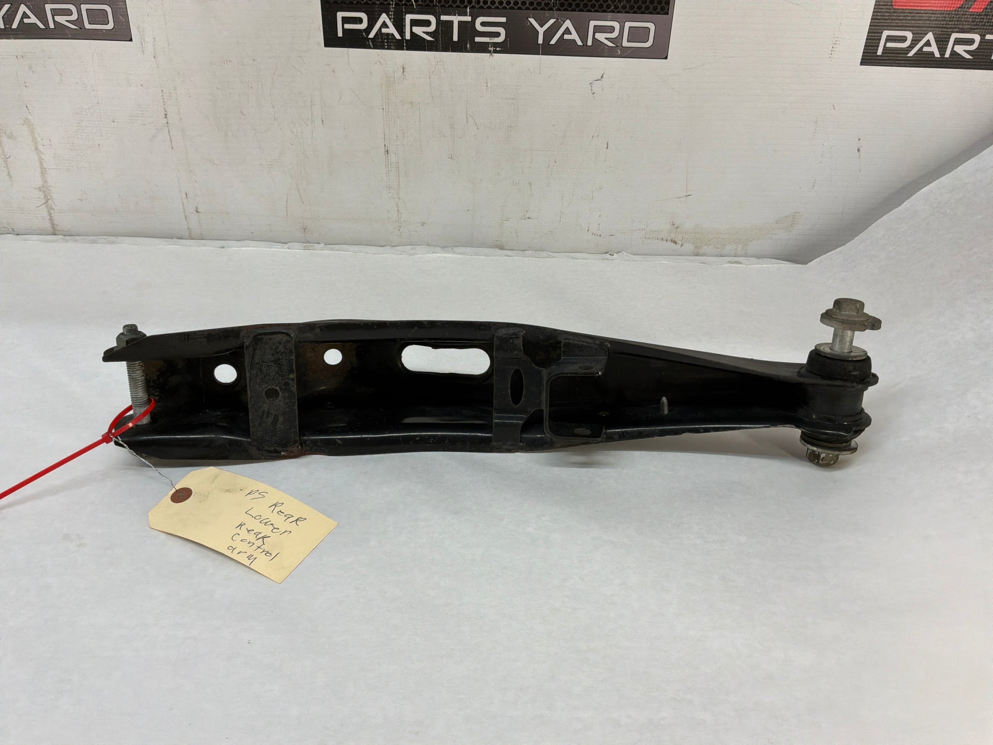 Control arm - Day's Parts Yard