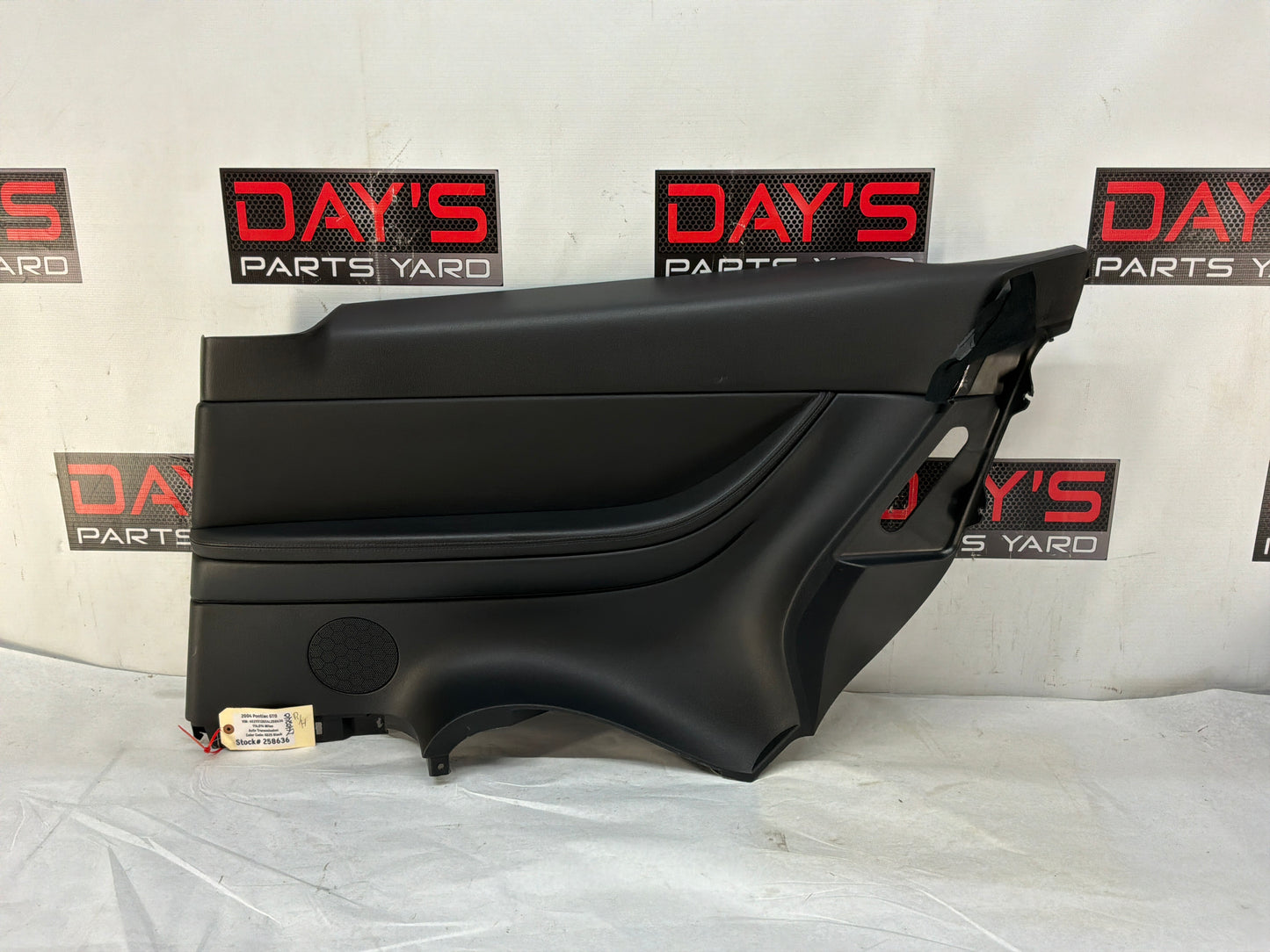 2004 Pontiac GTO RH Passenger Rear Interior Quarter Door Panel Trim Black OEM