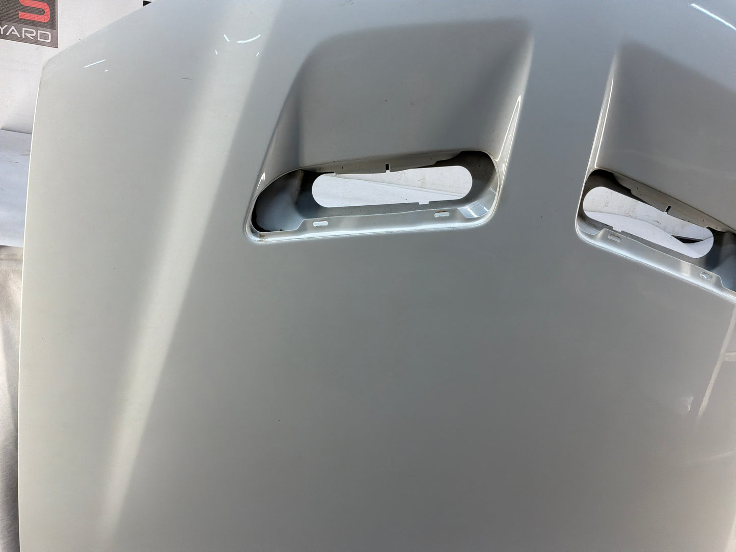 2008 Pontiac G8 GT Hood Assembly White OEM