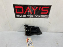 2017 Chevy SS Sedan RH Passenger Fender Fascia Bumper Bracket Guide OEM