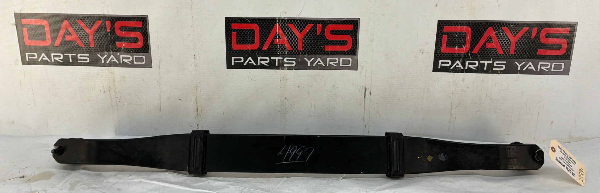 2005 Chevy C6 Corvette Rear Suspension Leaf Spring OEM - Day's Parts Yard
