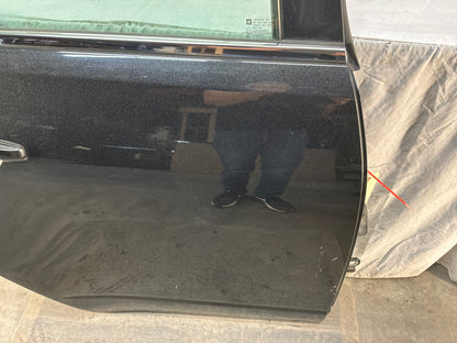 Rh rear door - Day's Parts Yard