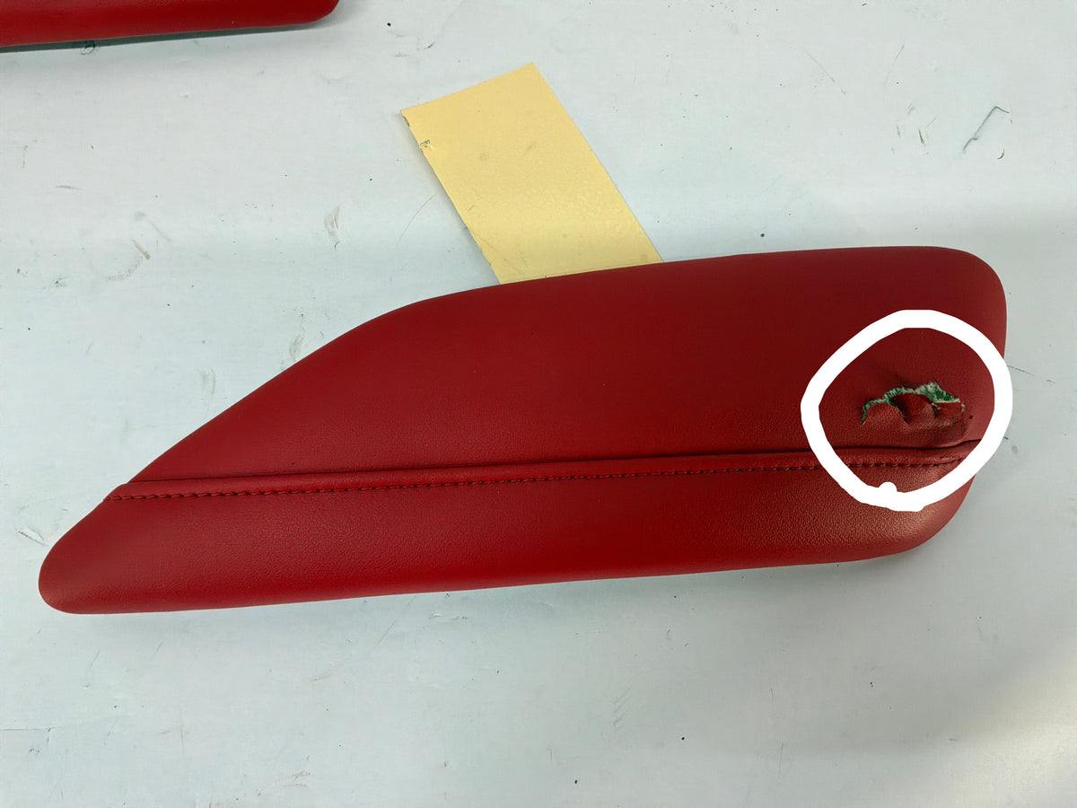 2021 Chevy Camaro SS RH & LH Door Armrest Red Knee Pads Panels OEM