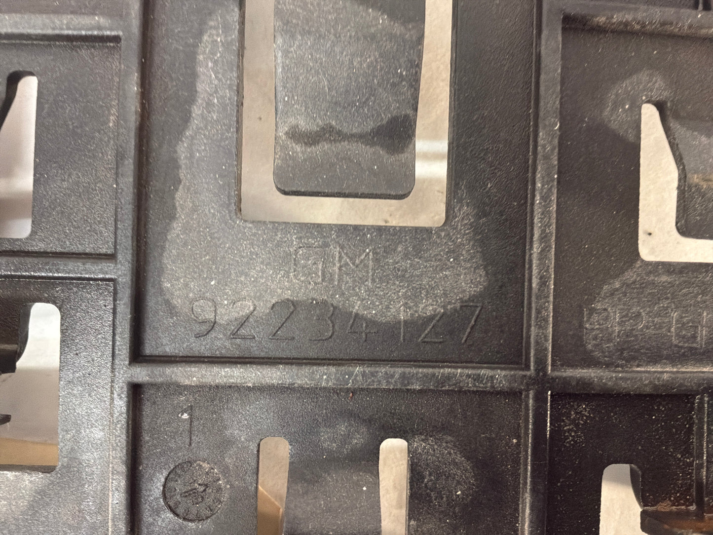 Bracket - Day's Parts Yard